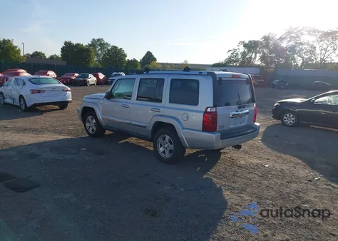 2008 Jeep Commander Limited из США, поврежденный, VIN 1J8HG58218C196860